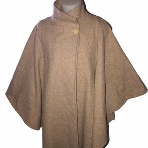 Coatique vintage cape coat